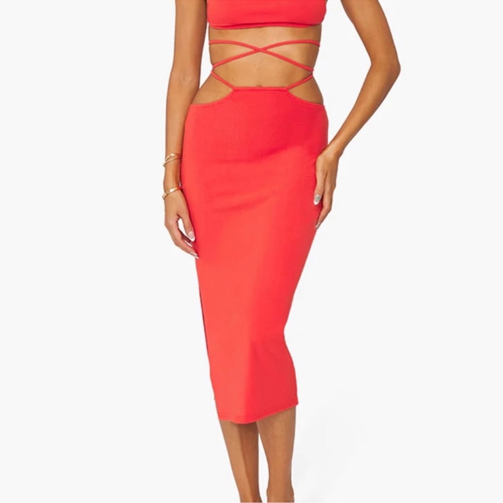 WeWoreWhat Cutout Midi Skirt in Cherry Red Size Large - Reemoly
